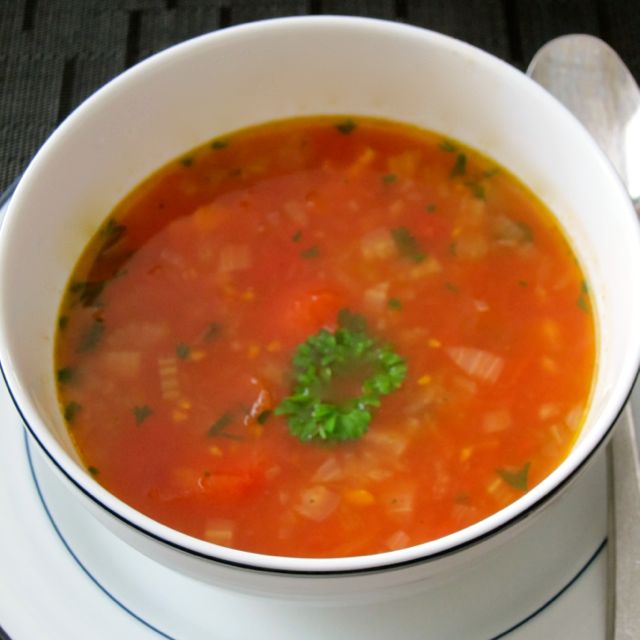 Simple & Quick Tomato Soup Recipe