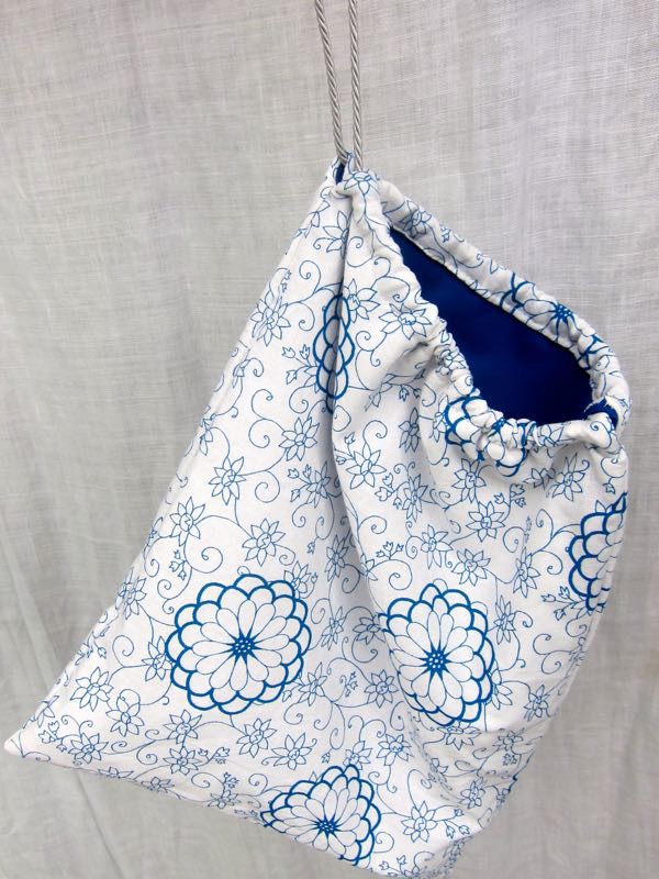 Drawstring pouch wth PUL lining