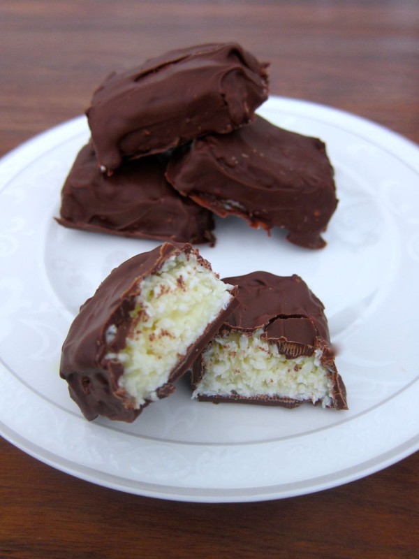 Homemade Bounty Bars Recipe