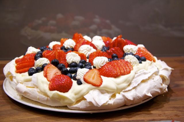 Norwegian National Day & Pavlova Recipe